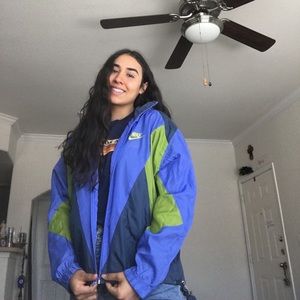 Nike vintage windbreaker